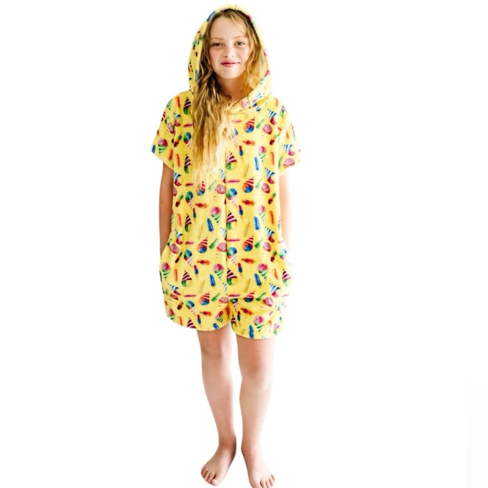 NWT Macaron + Me plush romper
